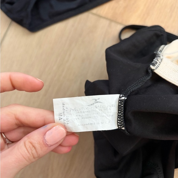 FIVE pack of M black ballet leo bundle 🖤 - Picture 3 of 5